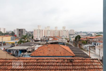 Vista Quarto 2 de apartamento para alugar com 2 quartos, 49m² em Jardim Itapemirim, São Paulo