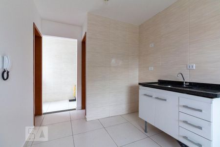 Cozinha de apartamento para alugar com 2 quartos, 49m² em Jardim Itapemirim, São Paulo