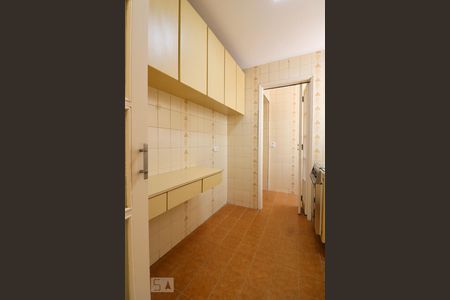 Apartamento para alugar com 62m², 2 quartos e 1 vagaCozinha