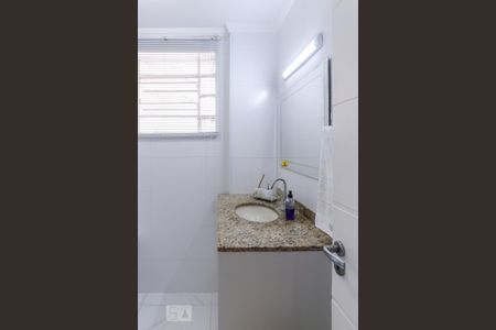 Apartamento à venda com 84m², 2 quartos e sem vagaBanheiro Social