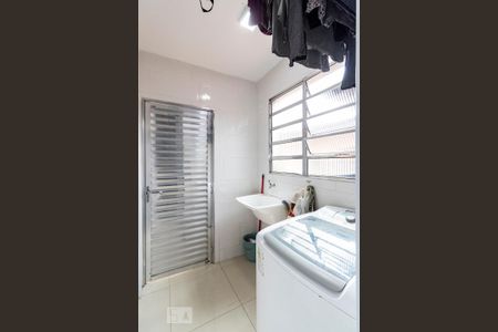 Casa à venda com 179m², 1 quarto e sem vagaÁrea de serviço