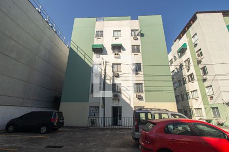 Apartamento para alugar com 63m², 2 quartos e sem vagaFachada do bloco