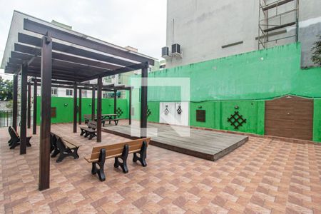 Apartamento para alugar com 63m², 2 quartos e sem vagaÁrea comum - Salão de festas