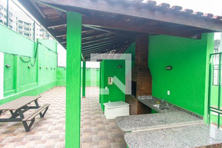 Apartamento para alugar com 63m², 2 quartos e sem vagaÁrea comum - Churrasqueira