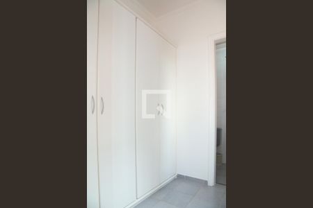 Apartamento para alugar com 103m², 3 quartos e 1 vagaÁrea de Serviço - Quarto