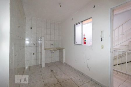 Cozinha de apartamento para alugar com 1 quarto, 38m² em Jardim Japao, São Paulo