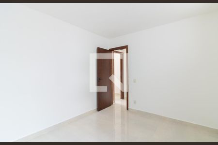 Apartamento para alugar com 90m², 2 quartos e 2 vagas Apartamento para alugar com 90m², 2 quartos e 2 vagasQuarto