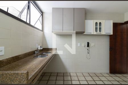 Apartamento para alugar com 90m², 2 quartos e 2 vagas Apartamento para alugar com 90m², 2 quartos e 2 vagasCozinha
