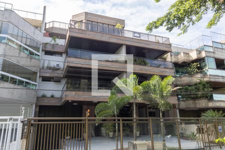 Apartamento para alugar com 90m², 2 quartos e 2 vagas Apartamento para alugar com 90m², 2 quartos e 2 vagasFachada