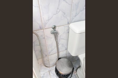 Apartamento à venda com 70m², 2 quartos e sem vagaDetalhe do banheiro