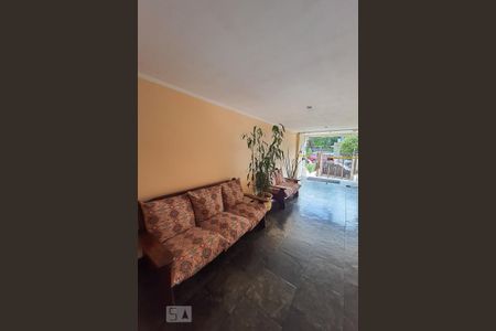 Apartamento à venda com 55m², 2 quartos e 1 vagaHall