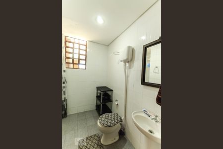 Casa de condomínio à venda com 360m², 5 quartos e 2 vagasBanheiro de serviço 1