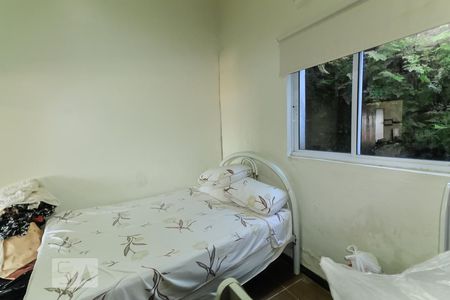Casa de condomínio à venda com 360m², 5 quartos e 2 vagasQuarto 3