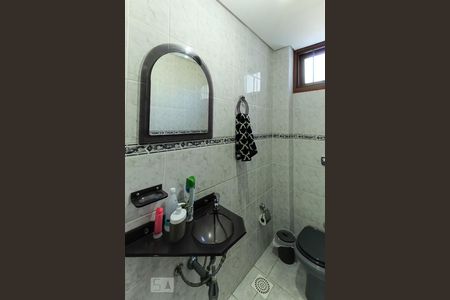 Casa de condomínio à venda com 360m², 5 quartos e 2 vagasLavabo