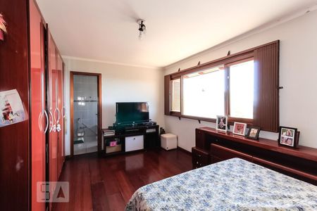 Casa de condomínio à venda com 360m², 5 quartos e 2 vagasSuíte