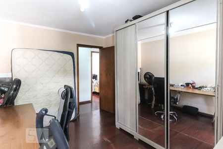 Casa de condomínio à venda com 360m², 5 quartos e 2 vagasQuarto 2