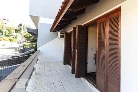Casa de condomínio à venda com 360m², 5 quartos e 2 vagasSacada quarto 1 e 2
