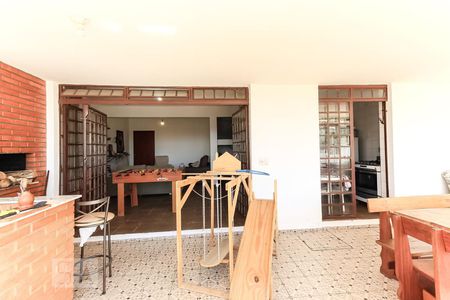 Casa de condomínio à venda com 360m², 5 quartos e 2 vagasEspaço Gourmet
