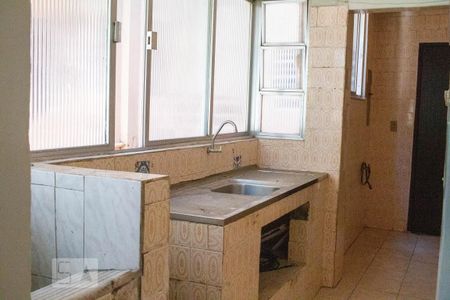 Apartamento à venda com 76m², 3 quartos e 1 vaga Apartamento à venda com 76m², 3 quartos e 1 vagaCozinha