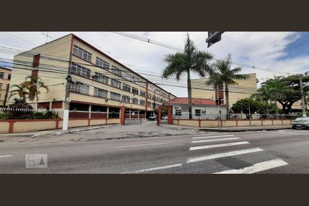 Apartamento à venda com 76m², 3 quartos e 1 vaga Apartamento à venda com 76m², 3 quartos e 1 vagaFachada