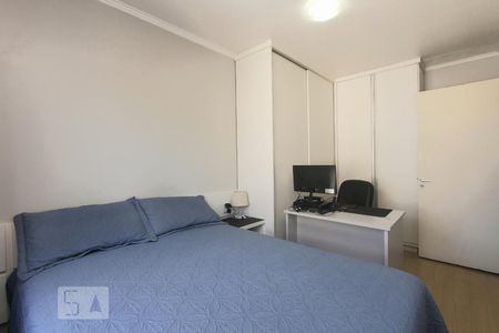 QUARTO de apartamento à venda com 1 quarto, 43m² em Jardim do Salso, Porto Alegre