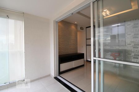 varanda de apartamento para alugar com 2 quartos, 70m² em Cidade Monções, São Paulo