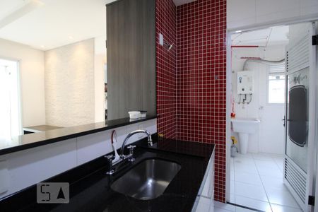 Apartamento para alugar com 70m², 2 quartos e 2 vagasCozinha