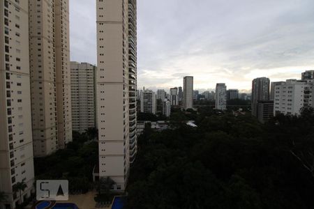 Apartamento para alugar com 70m², 2 quartos e 2 vagasVista