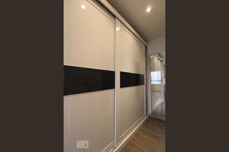 Apartamento para alugar com 70m², 2 quartos e 2 vagasCloset