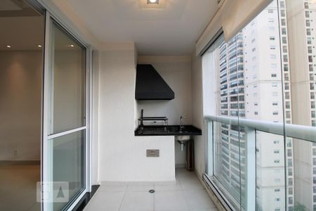 Apartamento para alugar com 70m², 2 quartos e 2 vagasvaranda