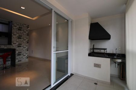 Apartamento para alugar com 70m², 2 quartos e 2 vagasvaranda