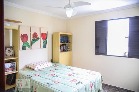 Quarto 2 de casa à venda com 3 quartos, 163m² em Vila Vivaldi, São Bernardo do Campo