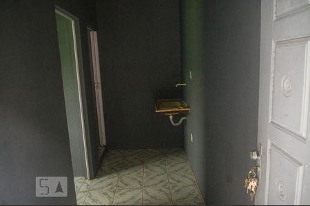 Sala de kitnet/studio para alugar com 1 quarto, 20m² em Luiz Anselmo, Salvador