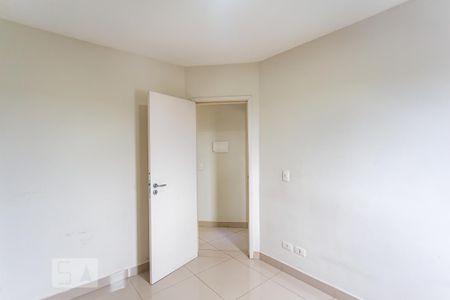 Quarto de apartamento à venda com 2 quartos, 50m² em São Pedro, Osasco