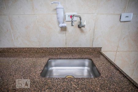 Apartamento para alugar com 61m², 1 quarto e 1 vagaCozinha - Torneira