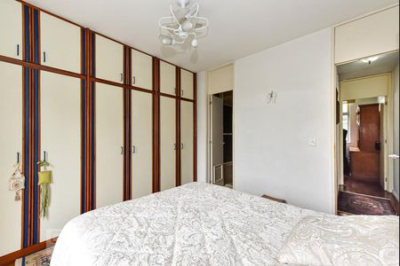 Apartamento à venda com 126m², 2 quartos e 1 vagaSuíte