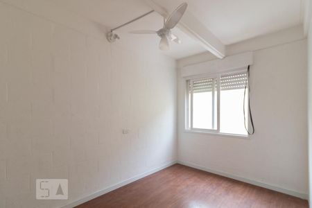 Quarto de apartamento para alugar com 1 quarto, 38m² em Santana, Porto Alegre