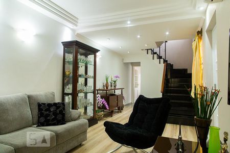 Sala de casa à venda com 3 quartos, 175m² em Vila Mira, São Paulo
