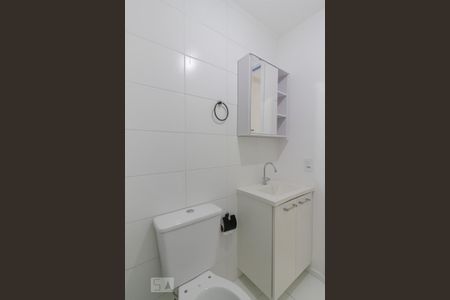 Apartamento para alugar com 36m², 1 quarto e sem vaga Apartamento para alugar com 36m², 1 quarto e sem vagaBanheiro