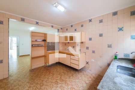 Casa para alugar com 150m², 4 quartos e 2 vagasCozinha