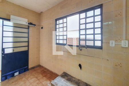 Casa para alugar com 150m², 4 quartos e 2 vagasLavanderia