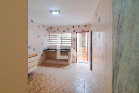 Casa para alugar com 150m², 4 quartos e 2 vagasCozinha