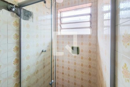 Casa para alugar com 150m², 4 quartos e 2 vagasBanheiro Social