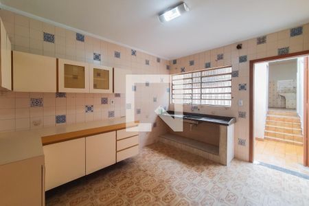 Casa para alugar com 150m², 4 quartos e 2 vagasCozinha