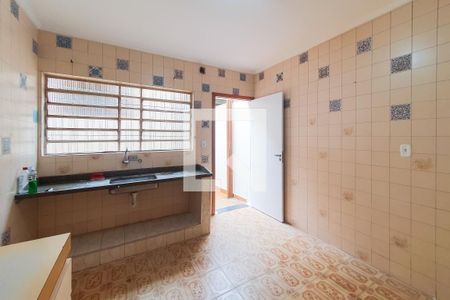Casa para alugar com 150m², 4 quartos e 2 vagasCozinha