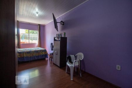 Quarto 1 de casa à venda com 4 quartos, 200m² em Teresópolis, Porto Alegre