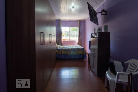 Quarto 1 de casa à venda com 4 quartos, 200m² em Teresópolis, Porto Alegre