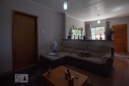 Sala de casa à venda com 4 quartos, 200m² em Teresópolis, Porto Alegre
