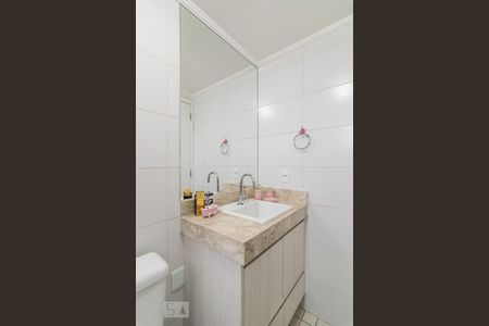Apartamento para alugar com 67m², 2 quartos e 2 vagasBanheiro da Suíte