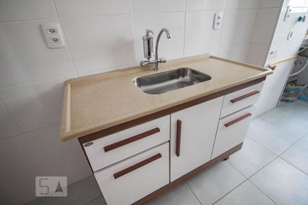 Apartamento para alugar com 46m², 2 quartos e 1 vagacozinha